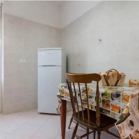 Casa Vacanze Sellamare Apartment *